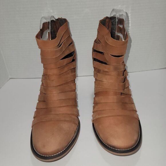 Free People‎ Hybrid Boot Strappy Tan Leather Block Heel Ankle Women's 6 Western - Picture 4 of 9